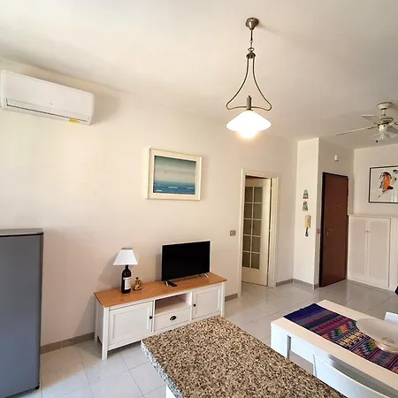 アパート Manzoni121 アルゲーロ