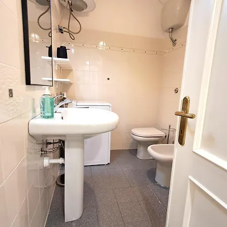 Manzoni121 * אלגהרו